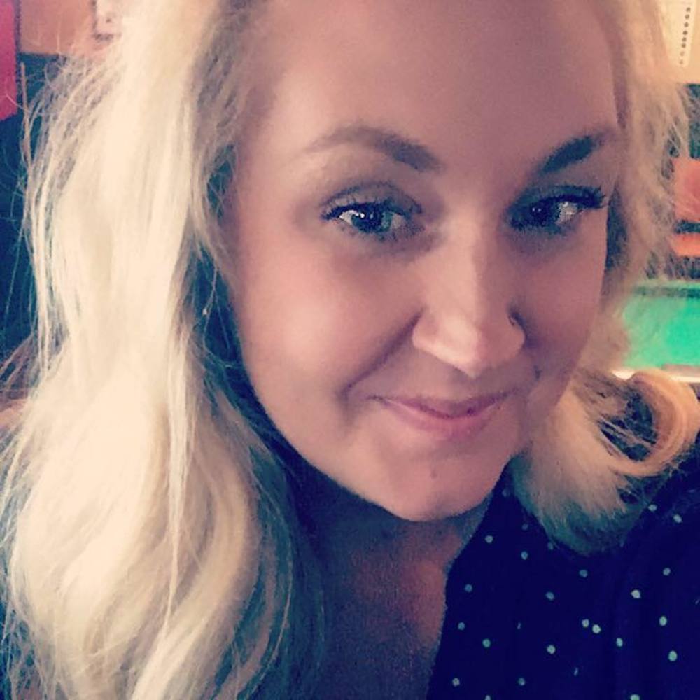 Meet your Posher, Arika